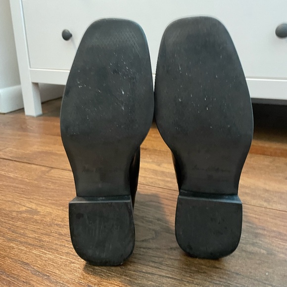 Sam Edelman Thelma Chelsea Boot - Picture 4 of 6